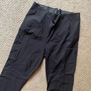 Like New Athleta Size 4 Utility Pants